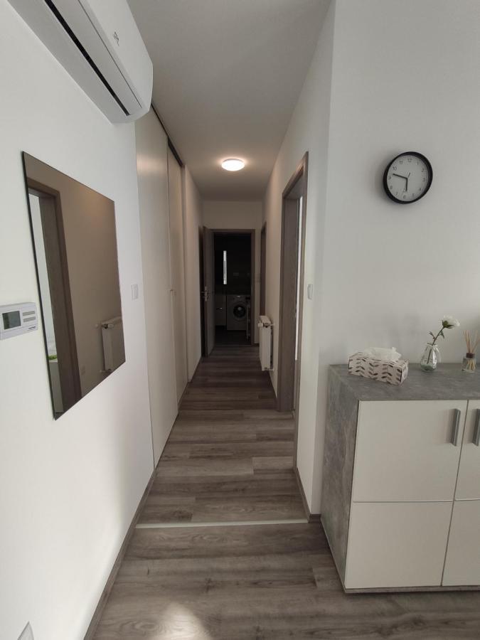 Bajcsy Apartment Дебрецен Экстерьер фото