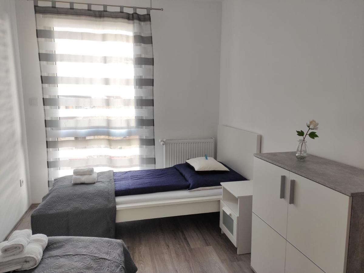 Bajcsy Apartment Дебрецен Экстерьер фото