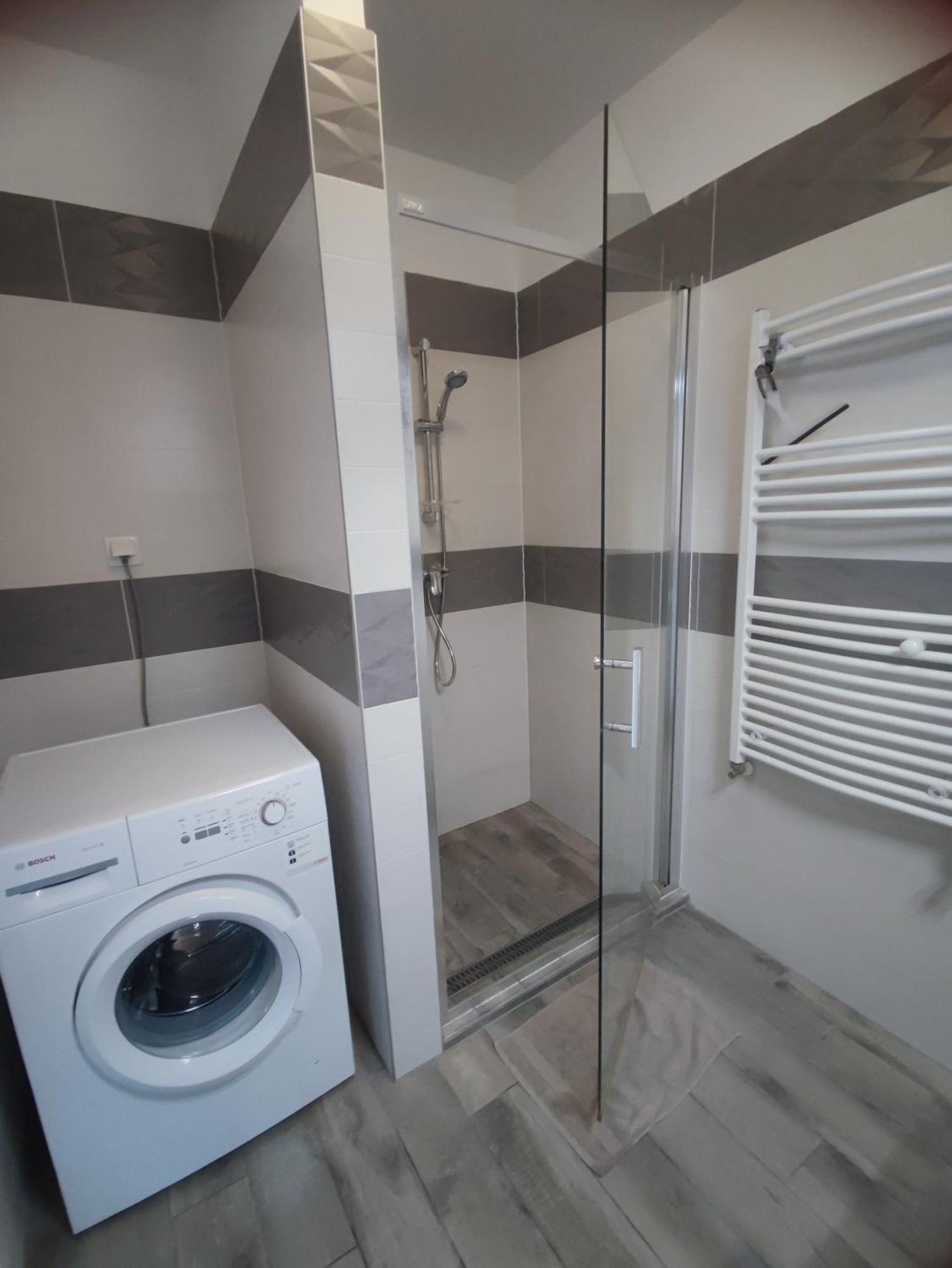 Bajcsy Apartment Дебрецен Экстерьер фото